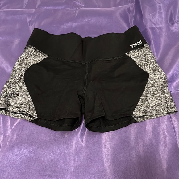 Pink Victoria’s Secret Ultimate Yoga Short Size Small - Picture 1 of 3